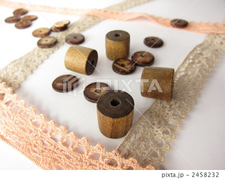 ウッドビーズ 2458232