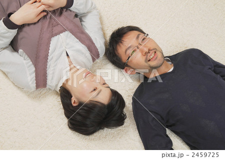 新居の新婚生活イメージ 2459725