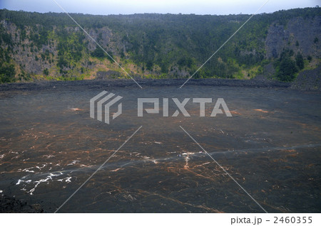 87490　　ハワイ島　ハワイ火山国立公園　キラウエアカルデラ 2460355