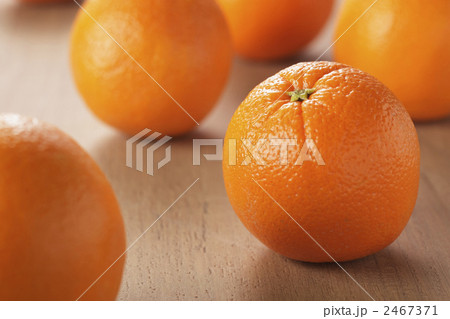 2467371