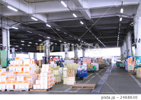 昼下がりの青果市場 昼下がりの青果市場 2468630