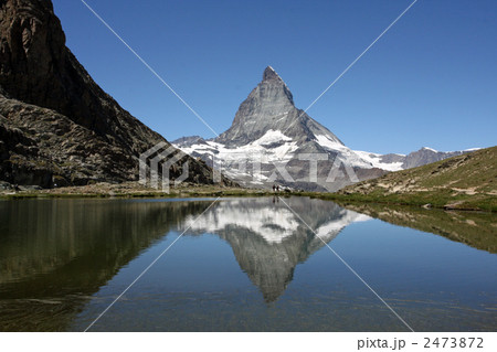 湖に移るアイガー 2473872