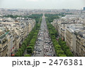 凱旋門からのシャンゼリゼ通り 2476381