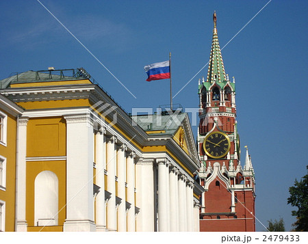 ロシア モスクワ クレムリン 大統領官邸とスパスカヤ塔 2479433