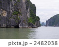 ベトナムのハロン湾 2482038
