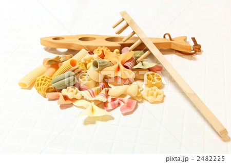 カラフルパスタ 2482225