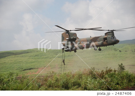 陸上自衛隊大型ヘリ、チヌーク(東富士演習場畑岡地区/静岡県御殿場市) 陸上自衛隊大型ヘリ、チヌーク(東富士演習場畑岡地区/静岡県御殿場市) 2487406
