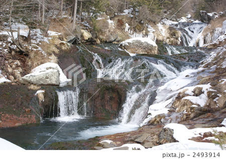 おしどり隠しの滝 2493914