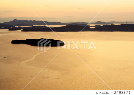 瀬戸内海　王子が岳山頂からの眺め 2498371