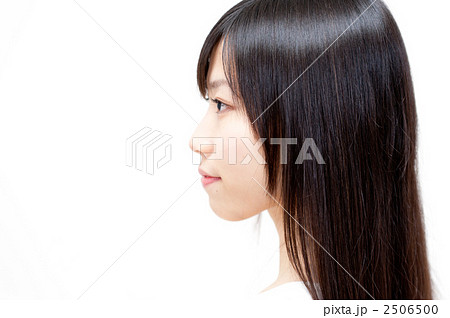 女性 横顔 モデルの写真素材 [2506500] - PIXTA
