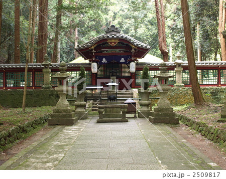 「根来寺の奥の院」 2509817