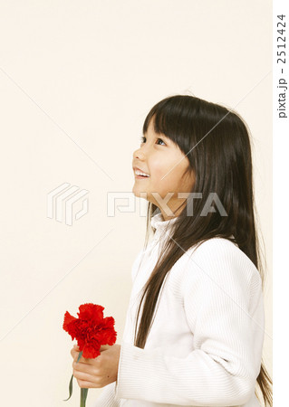 母の日の女の子 2512424