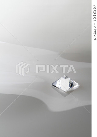 クリスタルのヒーリングストーンのイメージ1 2513567