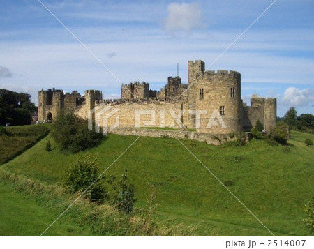アニック城 建物 歴史的建造物の写真素材 アニック城 建物 歴史的建造物の写真素材