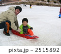 初めての雪遊び 2515892