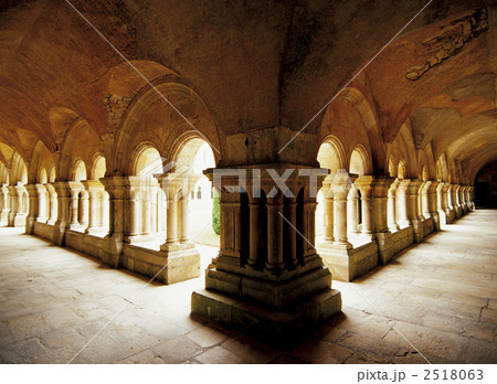 フォントネー修道院 フォントネー修道院 2518063