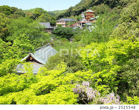 「信貴山・朝護孫子寺の本堂からの風景」 「信貴山・朝護孫子寺の本堂からの風景」 2525548