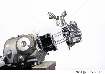 バイクエンジンの分解 2527317