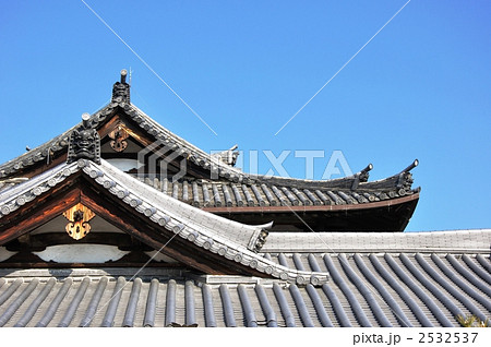 切妻屋根 2532537