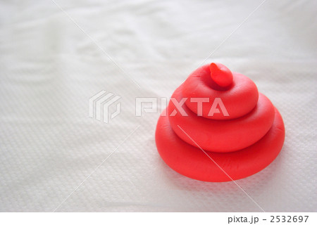 大便のイメージ（赤） 2532697