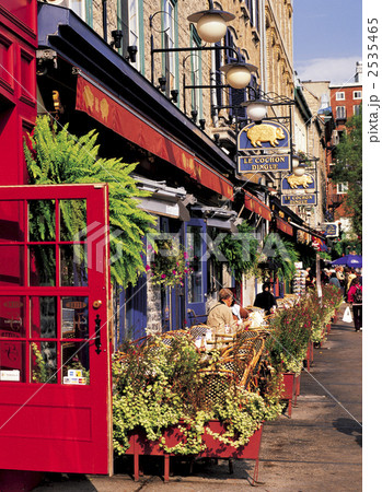 ケベックのシャンプラン通り 2535465