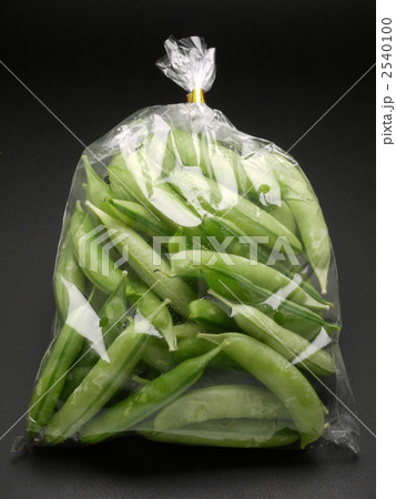 袋入りのグリーンピース（えんどう豆） 2540100