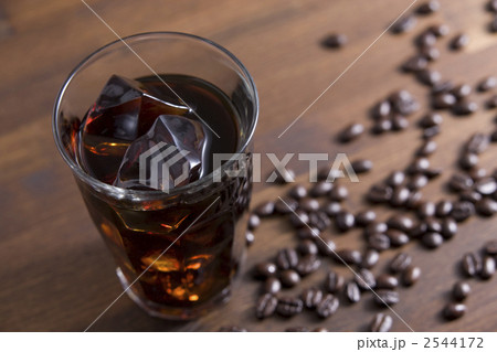 アイスコーヒー 2544172