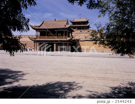 シルクロードの嘉峪関 2544243