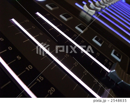 デジタルミキサーのフェーダー　４５ 2548635