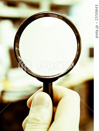 ルーペ 虫眼鏡 理科の写真素材