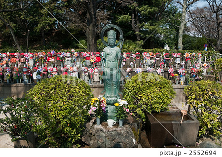 観音像と地蔵像 2552694