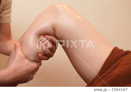 エステサロンでのボディケア 2564167