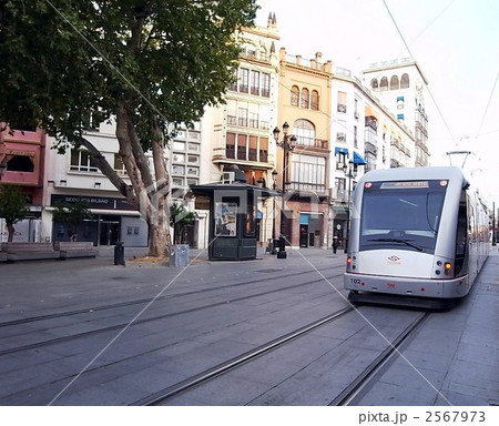 セビリアの路面電車 2567973