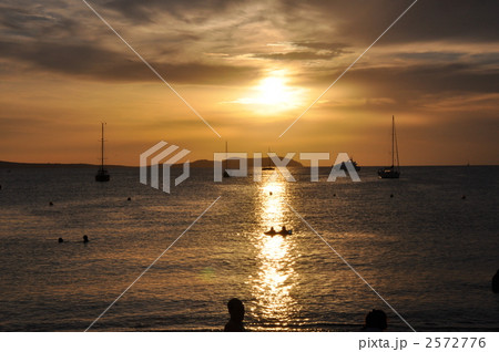 イビザ島の夕日 2572776