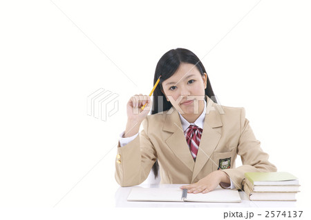 悩む女子高生 悩む女子高生 2574137