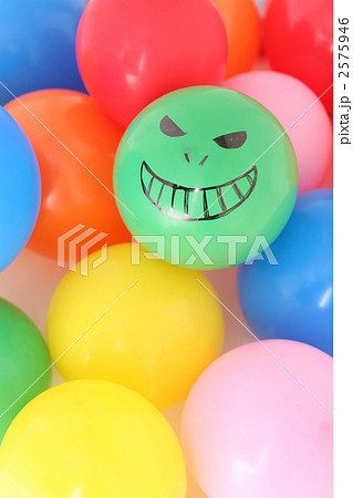 バルーン 風船 顔の写真素材