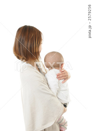 赤ちゃんと母親 2579256
