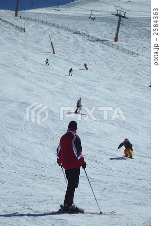 アンドラ アンドラ 2584363