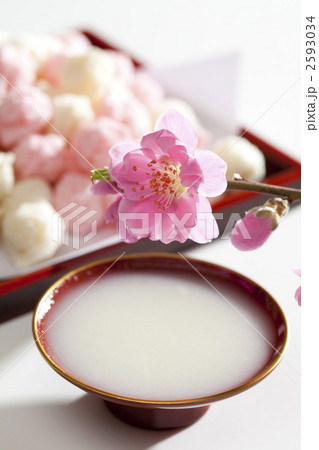 甘酒と雛あられ 2593034