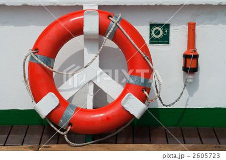 客船の救命ブイ 客船の救命ブイ 2605723