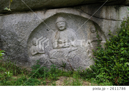 当尾の笑い仏(阿弥陀三尊磨崖仏)/京都府木津川市 当尾の笑い仏(阿弥陀三尊磨崖仏)/京都府木津川市 2611786