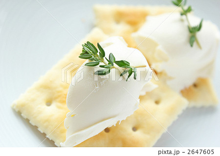 クリームチーズとクラッカー 2647605