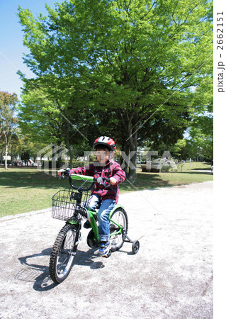 子供と自転車 子供と自転車 2662151