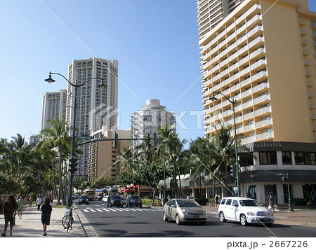 ワイキキ・カラカウア通り 2667226