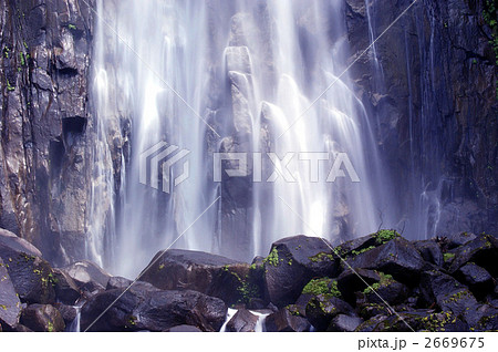 那智の滝 2669675