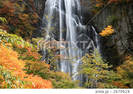 マタギの里　名瀑安の滝 2670628