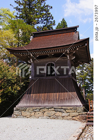 金峯山寺の鐘楼 2673997