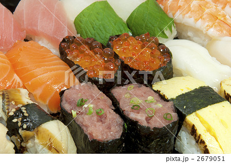 おすし盛り合わせ おすし盛り合わせ 2679051