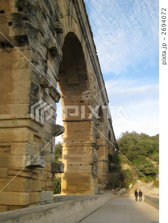 ポンデュガール(1階から) ポンデュガール(1階から) 2694072