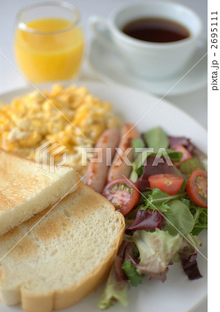 パンの朝食 パンの朝食 2695111
